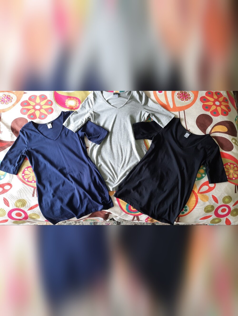 VENUS Navy, Light Gray, and Black V-Neck Short Sleeve Tops - 3-Pack Size Medium